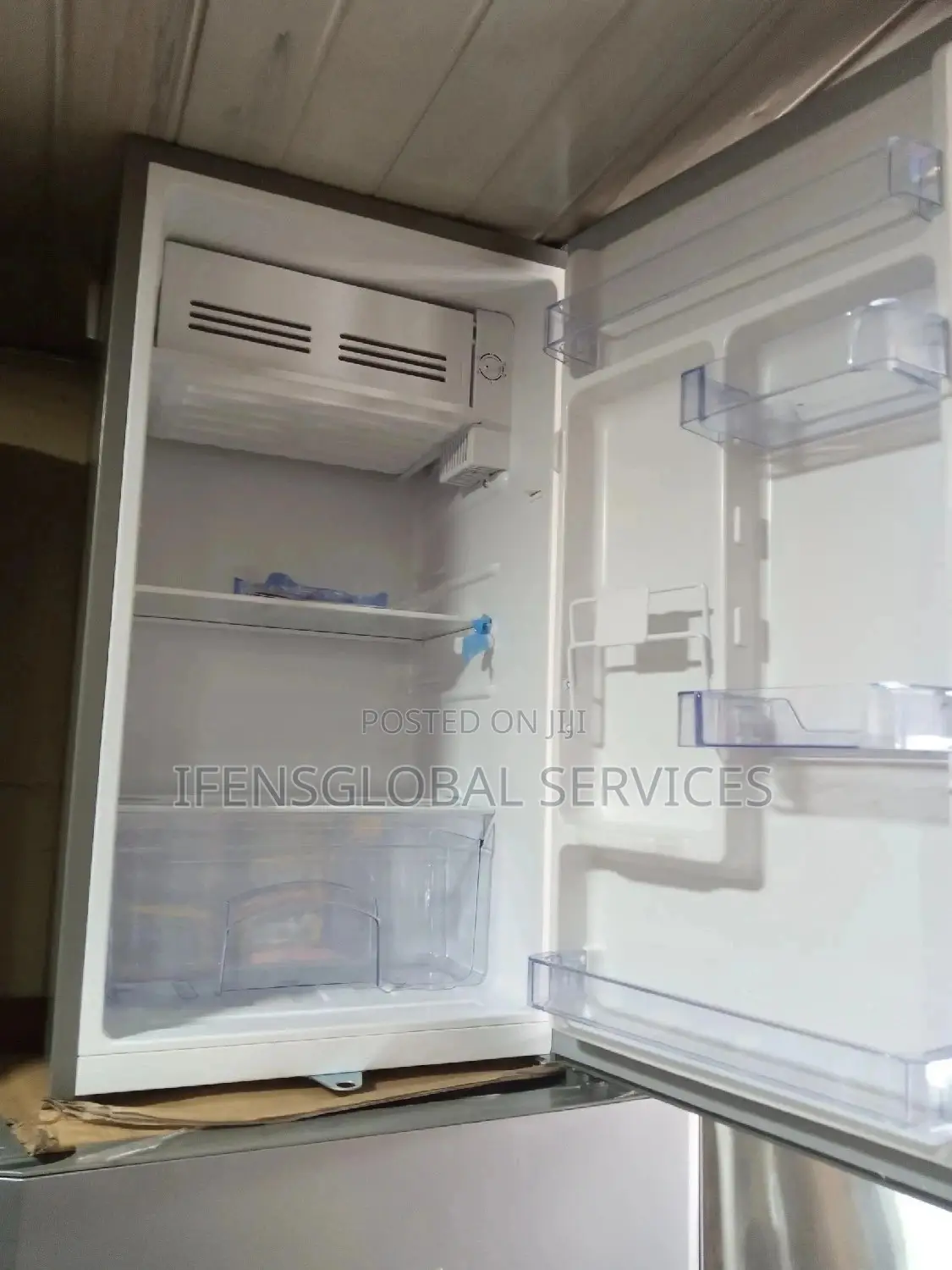 Bruhm Refrigerator