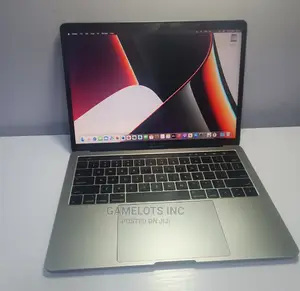 Laptop Apple MacBook Pro 2017 16GB Intel Core i5 SSD 512GB