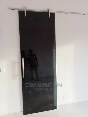 Sliding Door