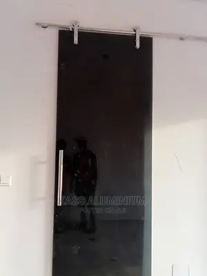 Sliding Door
