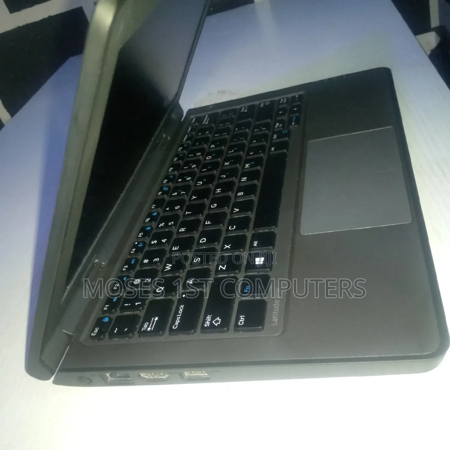 New Laptop Dell 8GB Intel SSD 128GB
