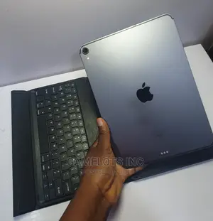 Apple iPad Pro 11 (2018) 64 GB Gray