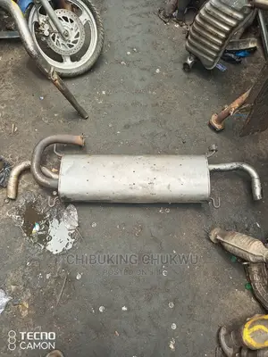 Toyota Venza V6 Back Exhaust Pot.