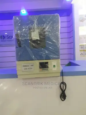 Digital Heating Laboratory Incubator
