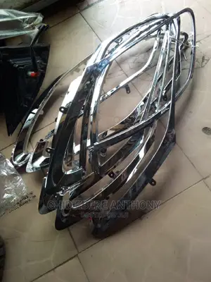 Original Headlamp Crome Gs350, Available