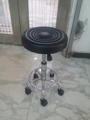Medical Foam Black Laboratory Stool for Restaurant