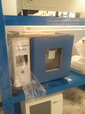 Reliable and Stable Laboratory Incubator