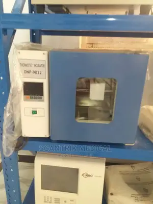 User Friendly Hospital Laboratory Incubator