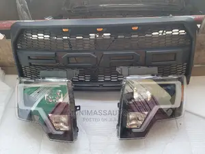 Modify Headlight and Grille Ford F150 2013