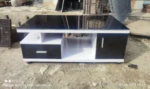 Beautiful Center Table 01