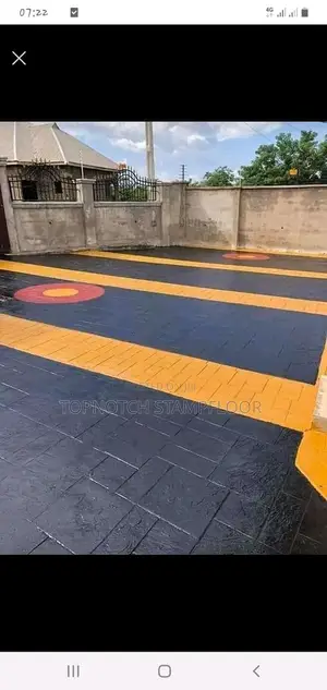 Reinforce Modern Floor-Design Services With Color Shades
