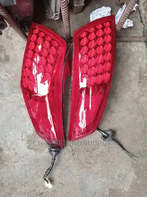 Nissan Infinity FX 35 Rear Lights