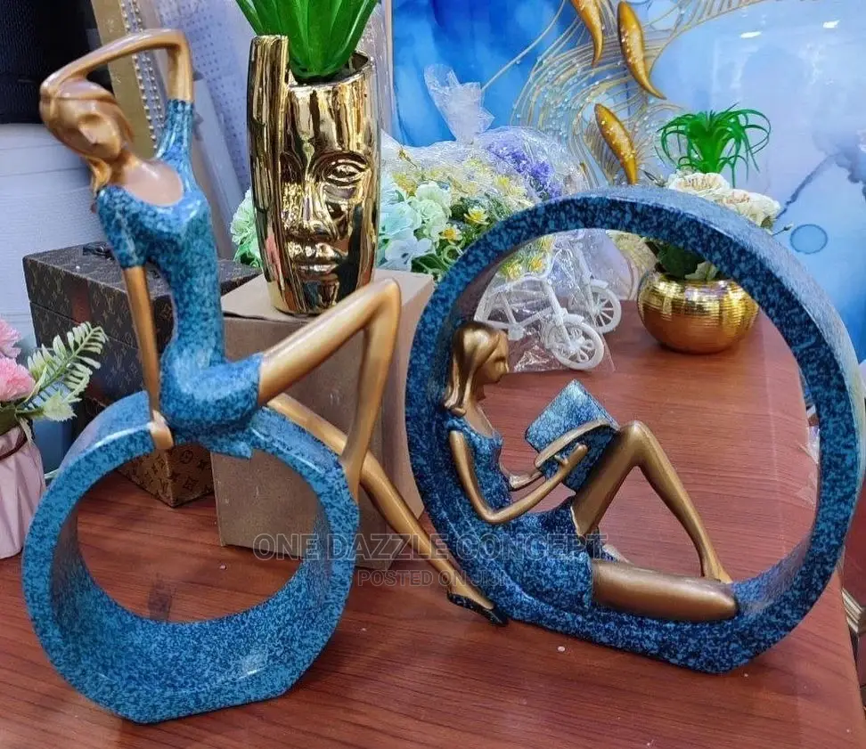 Jambite Figurines Set