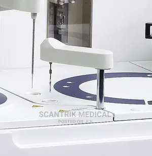 Clinical Diagnostic Full Auto Chemistry Analyzer
