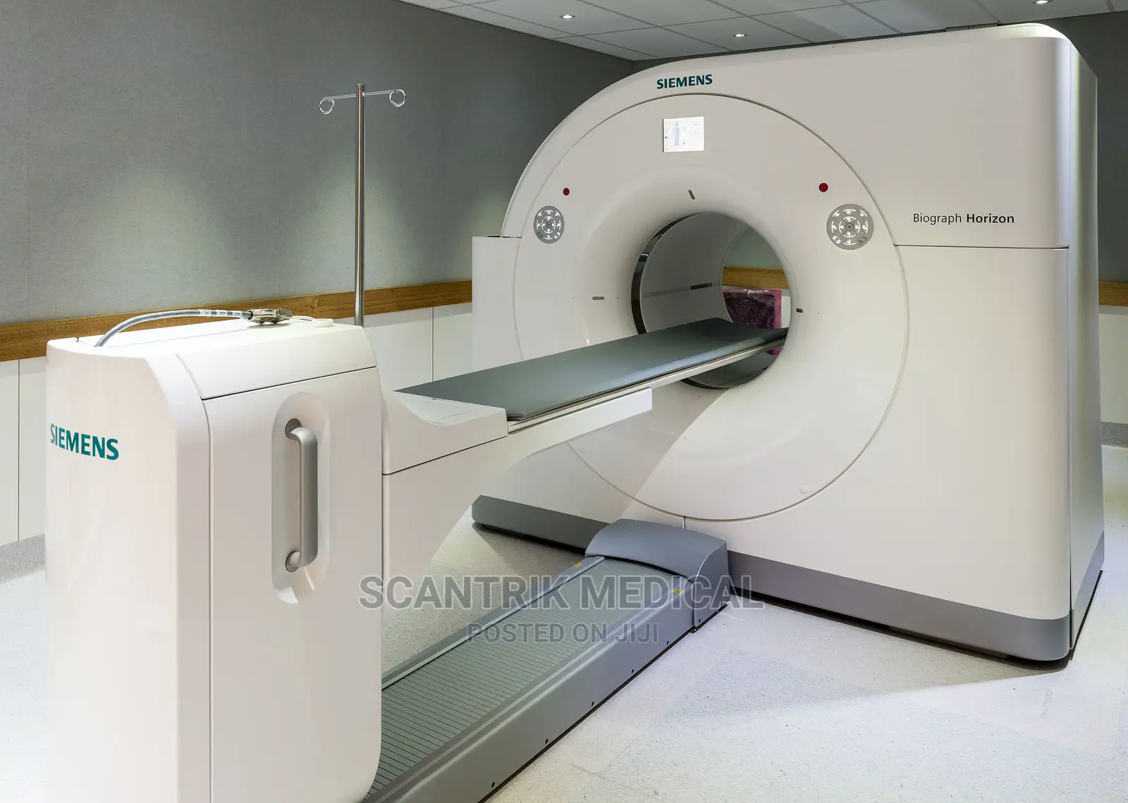 Medical CT Scan Machine