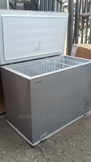 Brand New Hisense Chest Freezer, Energy Savings (310 Liters)