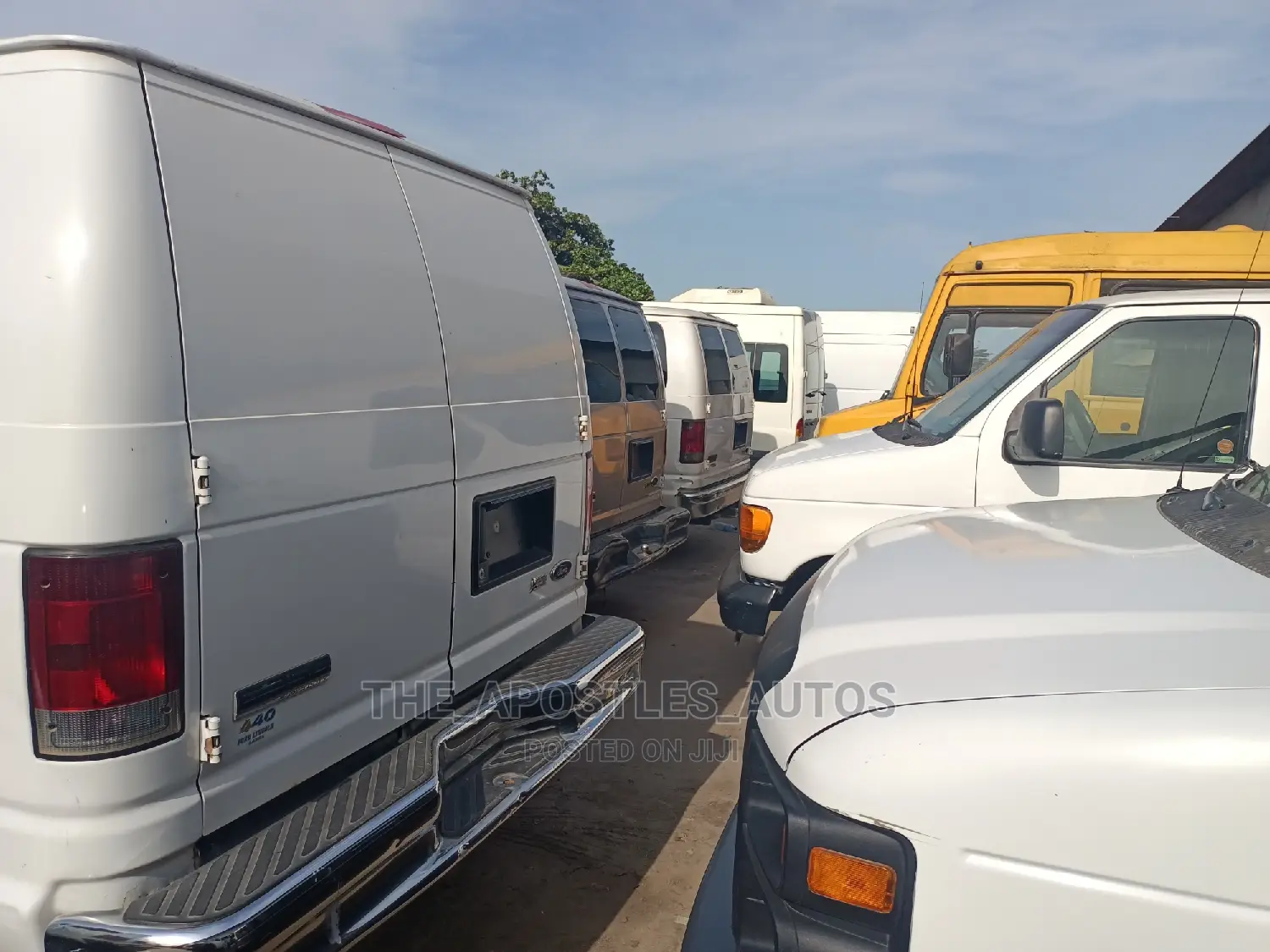 Ford E250 2006 Silver