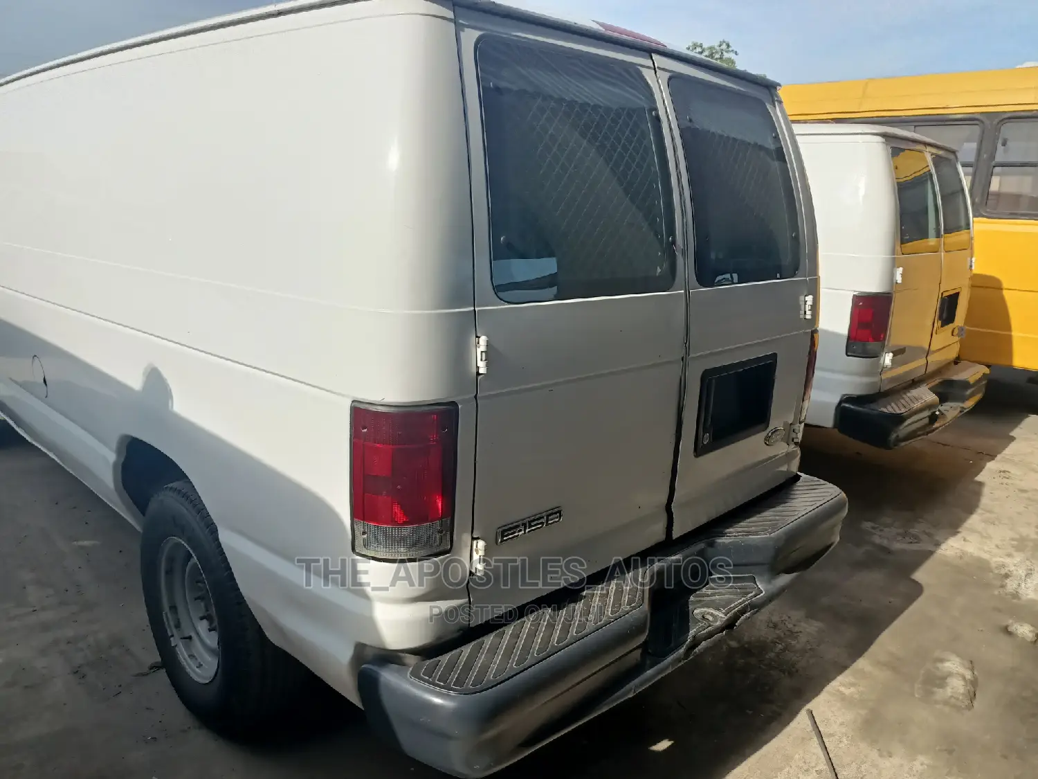 Ford E250 2006 Silver