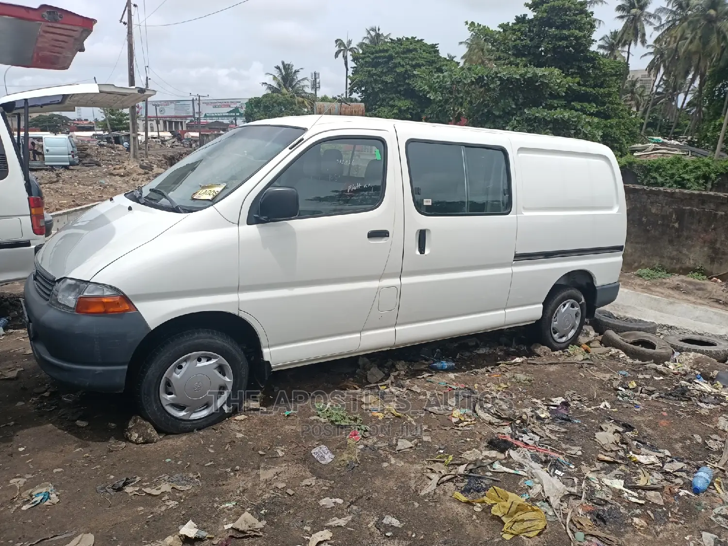Toyota HiAce 2001 Green