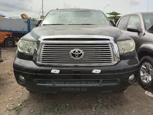Toyota Tundra Double Cab 4x4 Limited 2010 Black