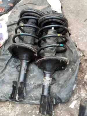Front Shock Hyundai Santa Fe 2002 Model
