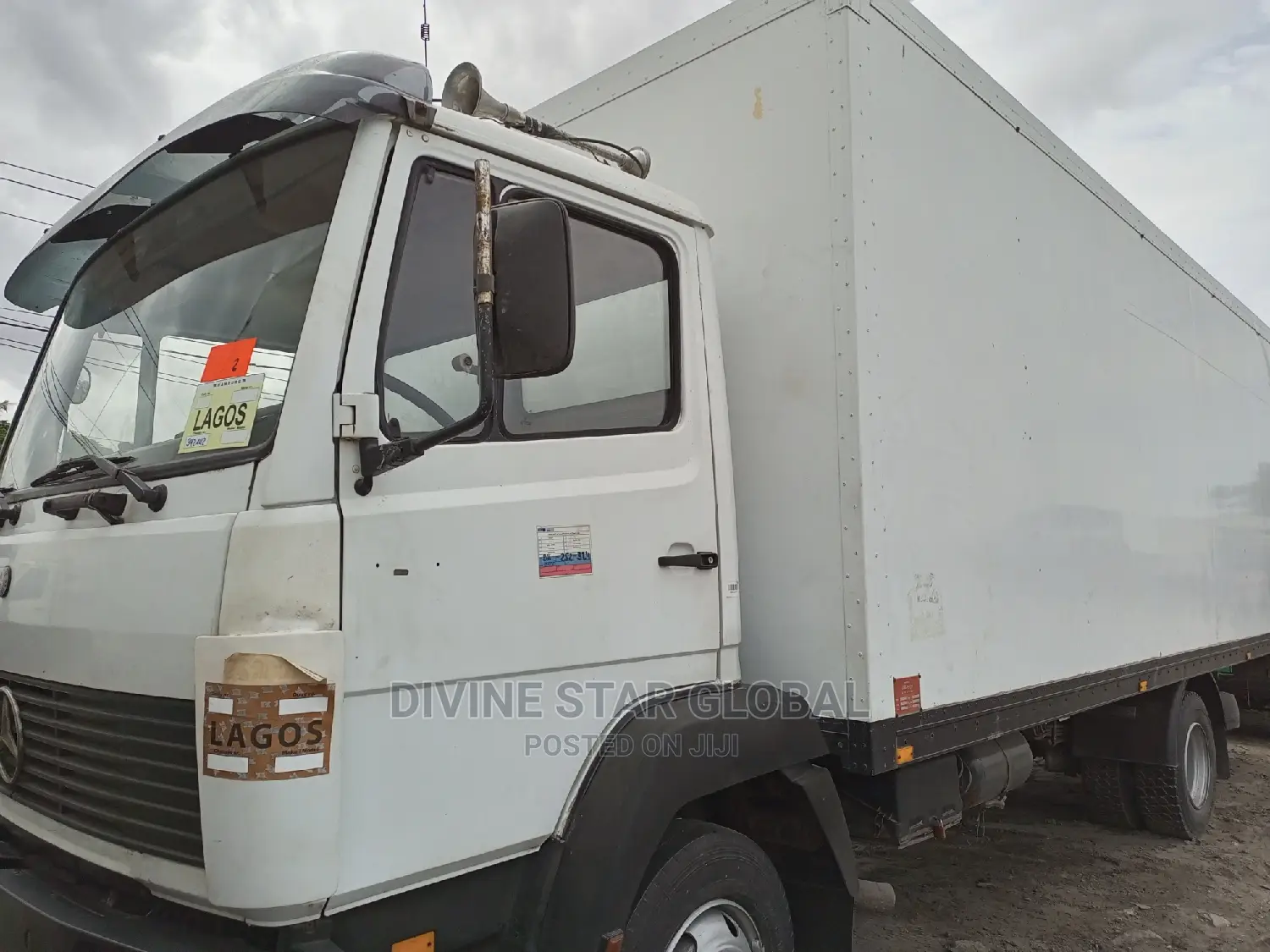 Mercedes-Benz T2 2000 White