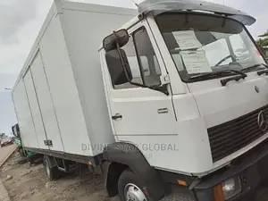 Mercedes-Benz T2 2000 White