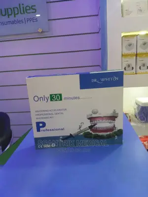 Teeth Cleaning Medical Whitening Kit