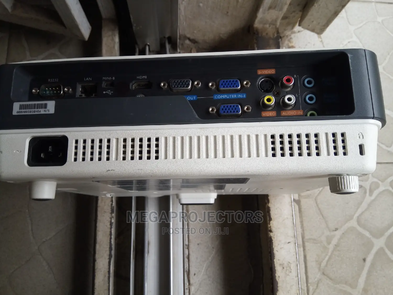 Exclusive DLP Benq Projector