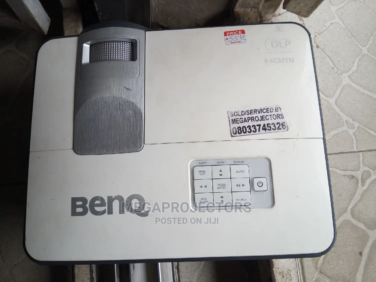 Exclusive DLP Benq Projector