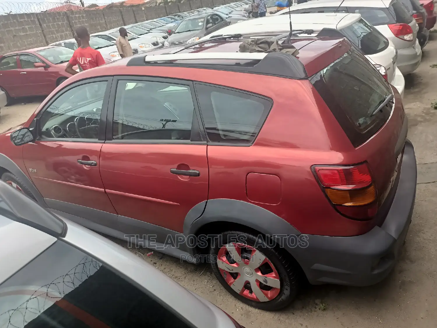 Pontiac Vibe Automatic 2004 Red