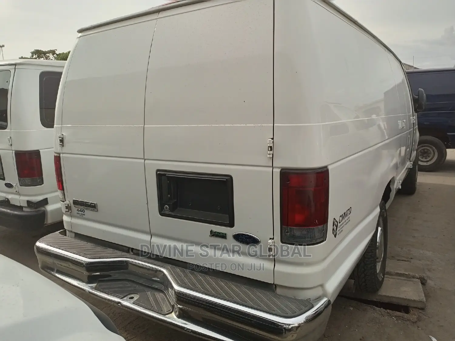 Ford E350 2009 White