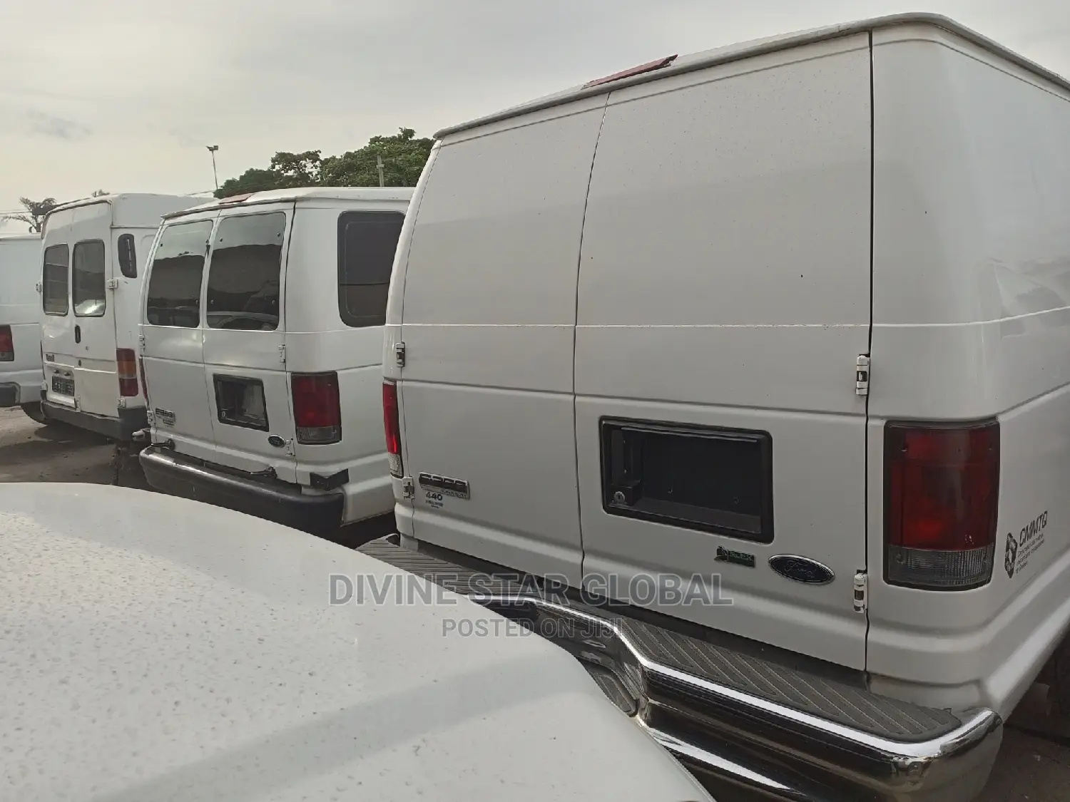 Ford E350 2009 White
