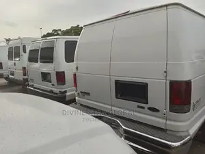 Ford E350 2009 White