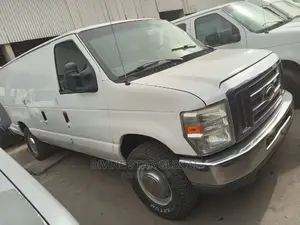 Ford E350 2009 White