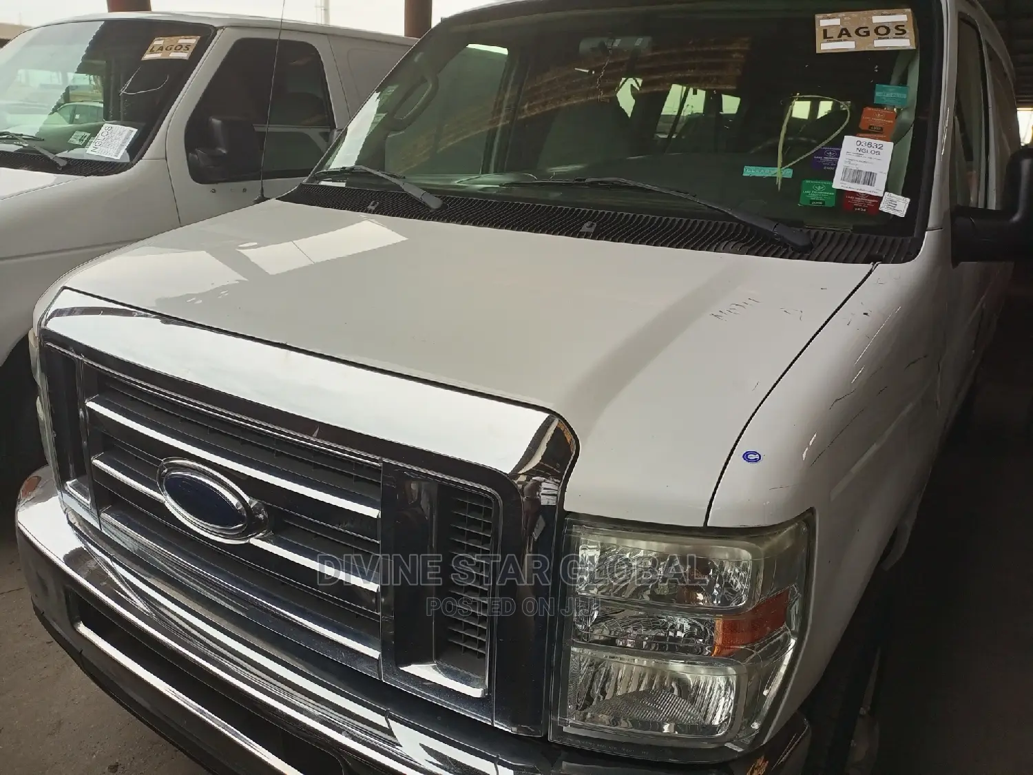 Ford E250 2010 White