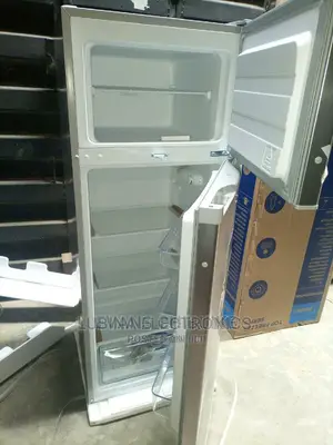 Brand New MIDDEA 260LITTER Double Door Fridge/External/Silva