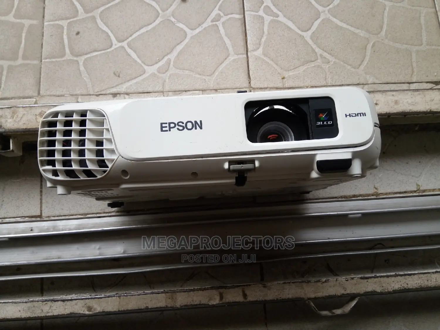 Prime Quality Epson Projector