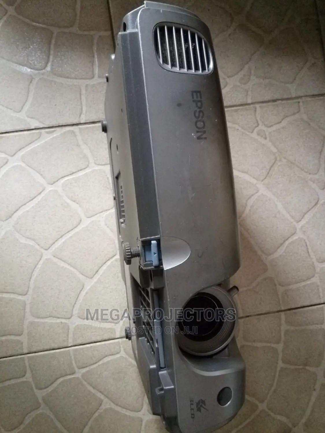 Prime Super Quality Epson Projector