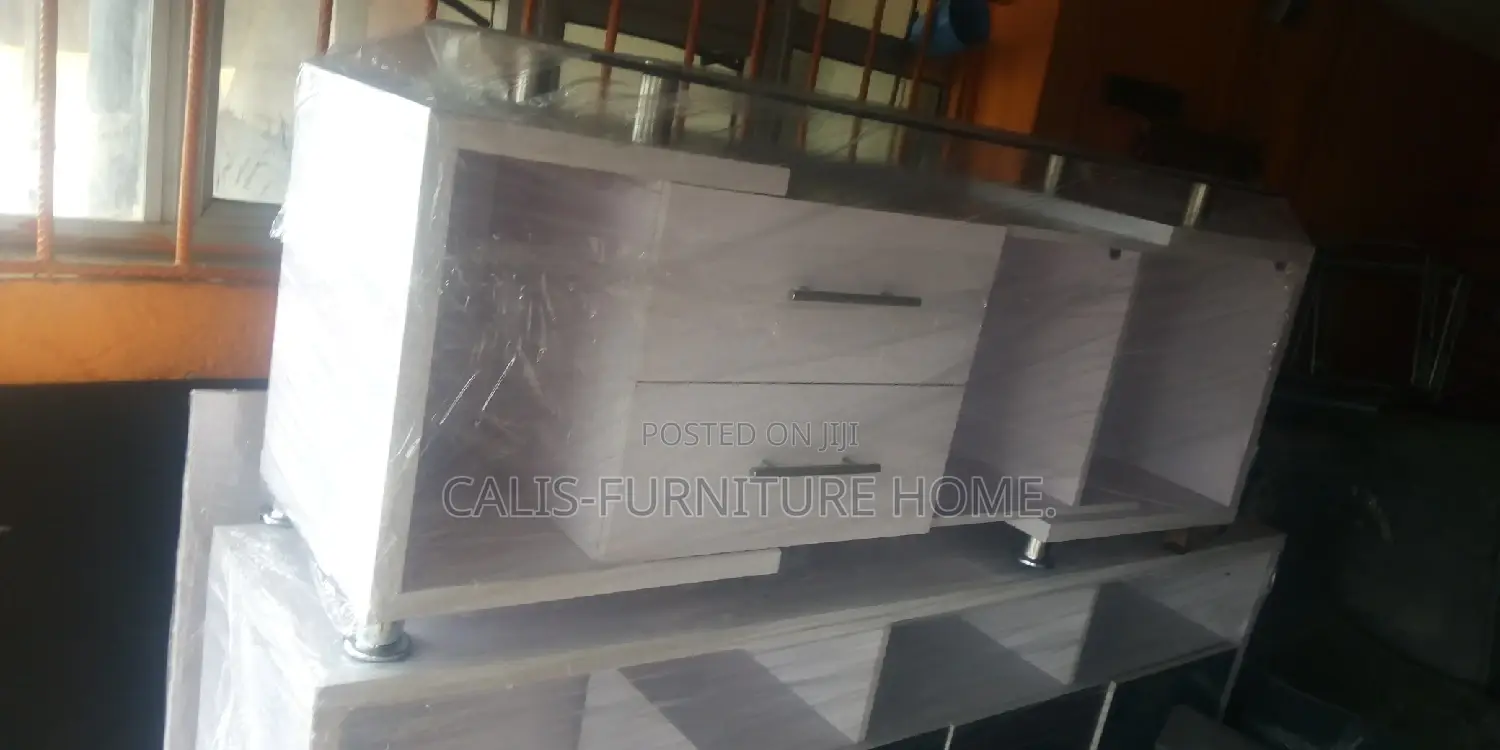 5ft TV Stand