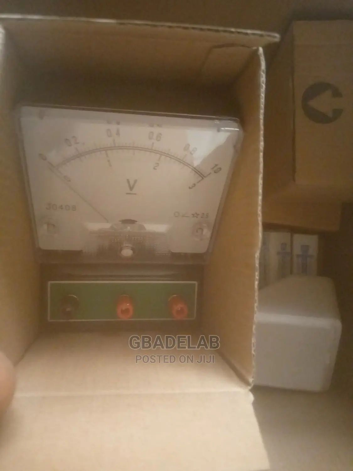 Physics Laboratory Equipment and Apparatus
