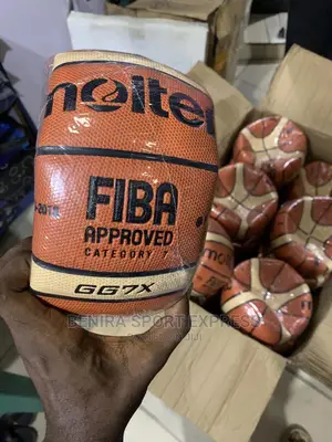 Molten Basket Ball