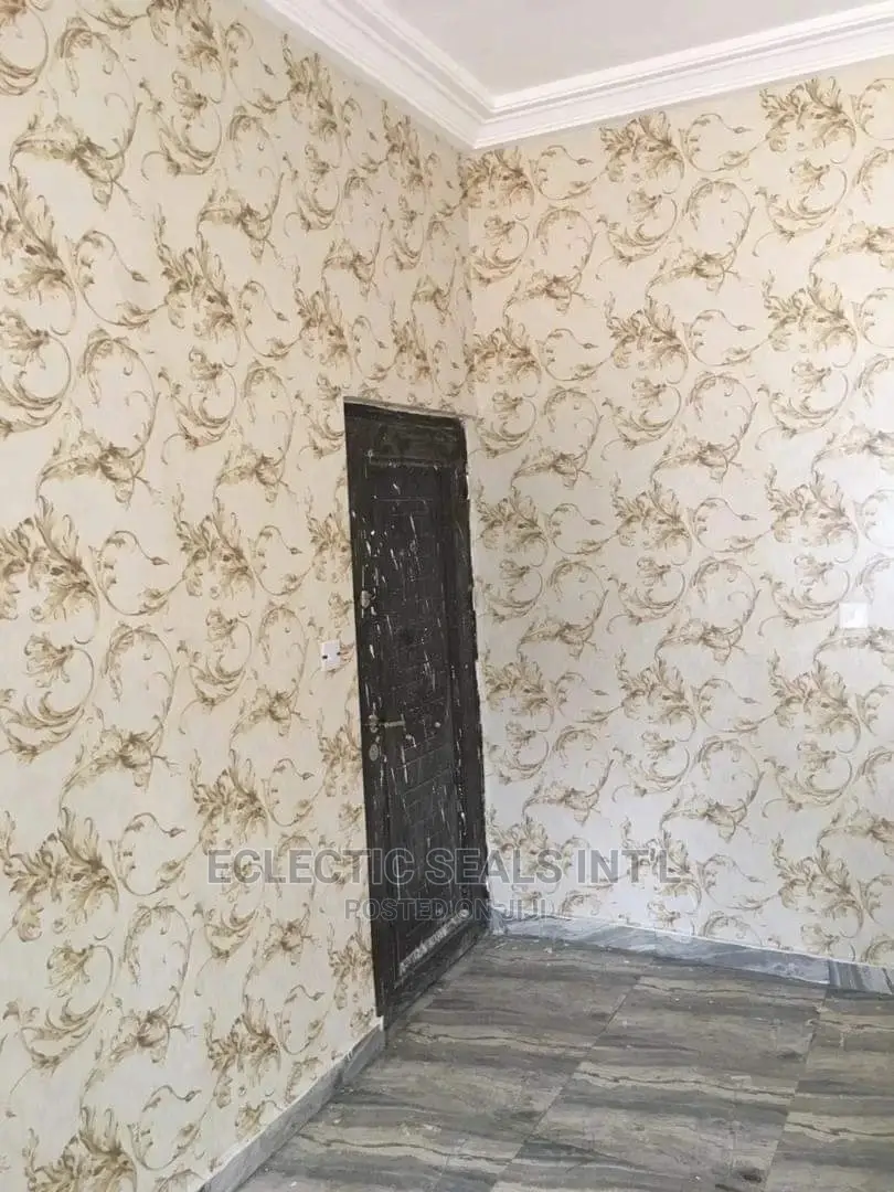 Professional Screeding and Painting