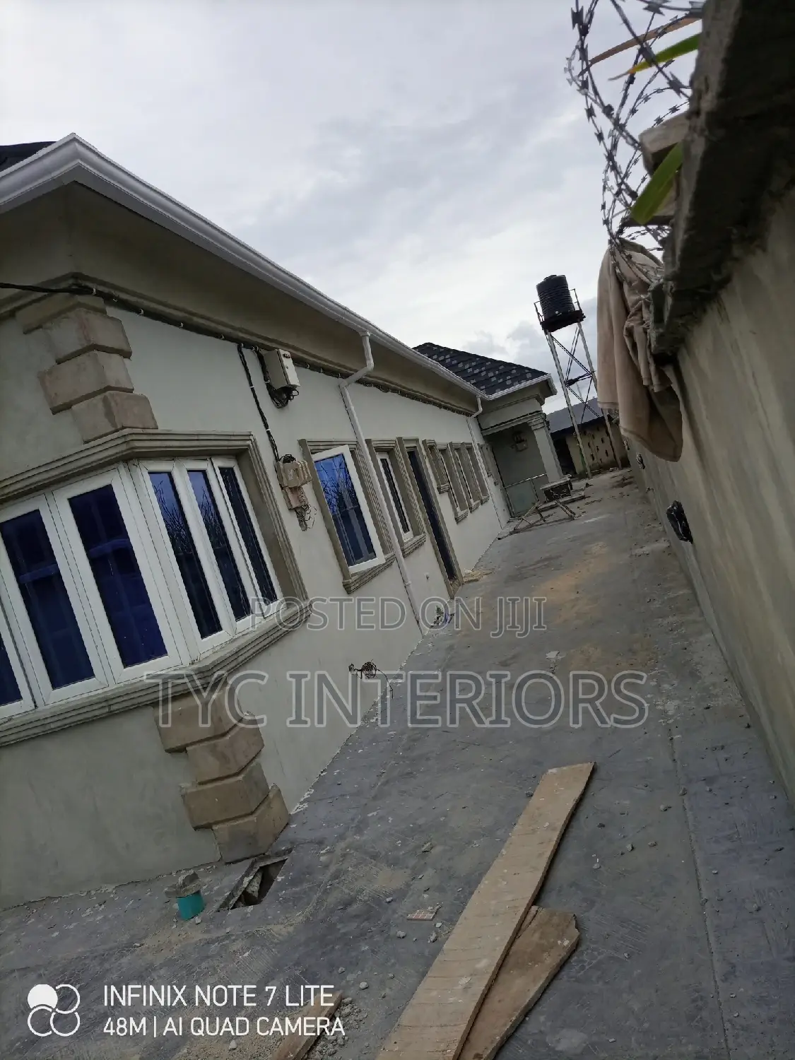 Wall Screeding