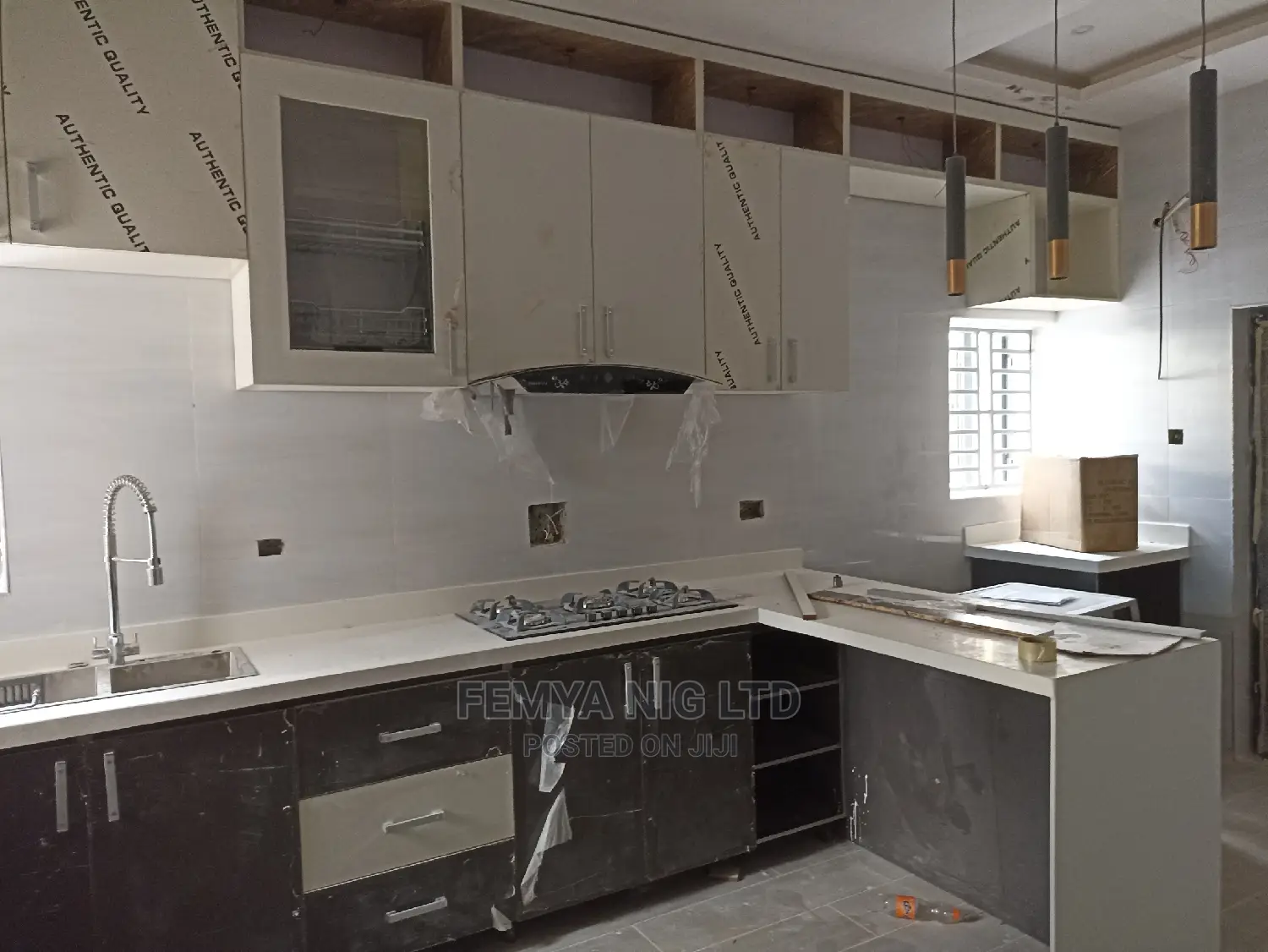 Kitchen Cabinet