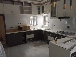 Kitchen Cabinet