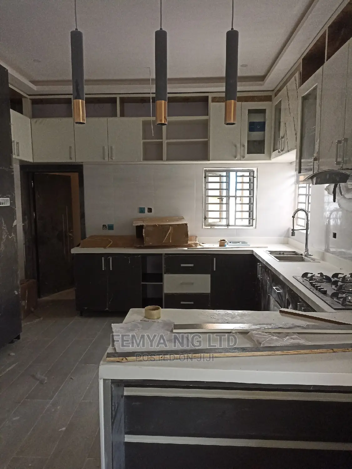 Kitchen Cabinet