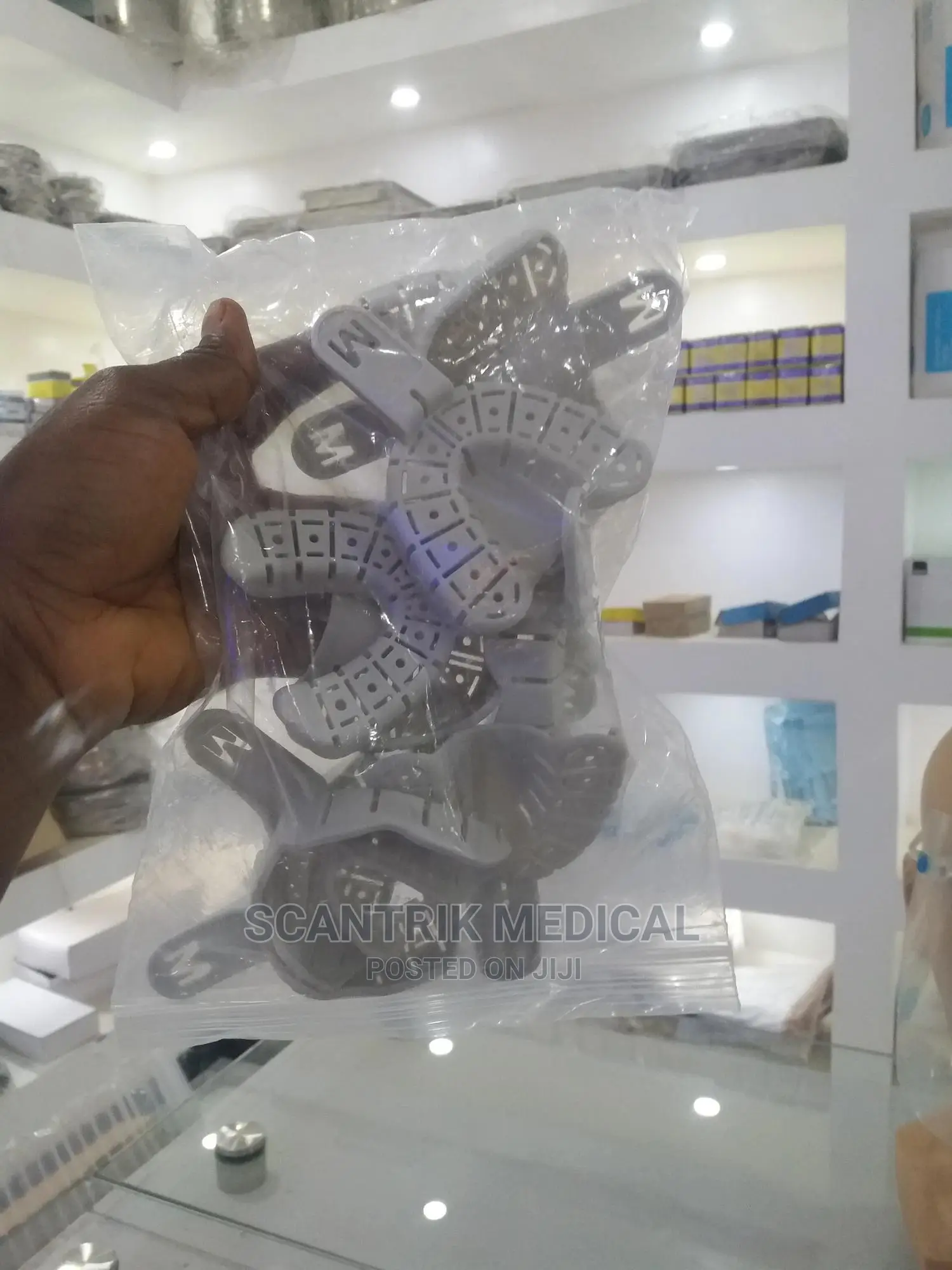 Autoclavable Plastic Dental Impression Tray, M