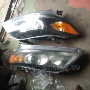 Headlight 2013 Honda (1) Door Coupe