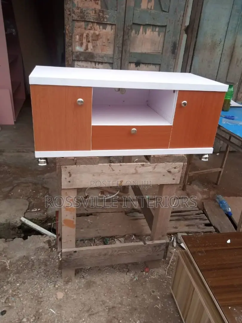Tv Shelf / Tv Stand